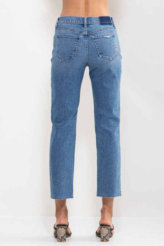 MID RISE SLIM STRAIGHT JEANS IN VINTAGE MEDIUM