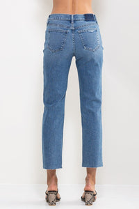 MID RISE SLIM STRAIGHT JEANS IN VINTAGE MEDIUM