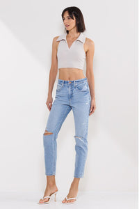 HIGH RISE 90'S SKINNY JEANS WITH KNEE DISTRESSING