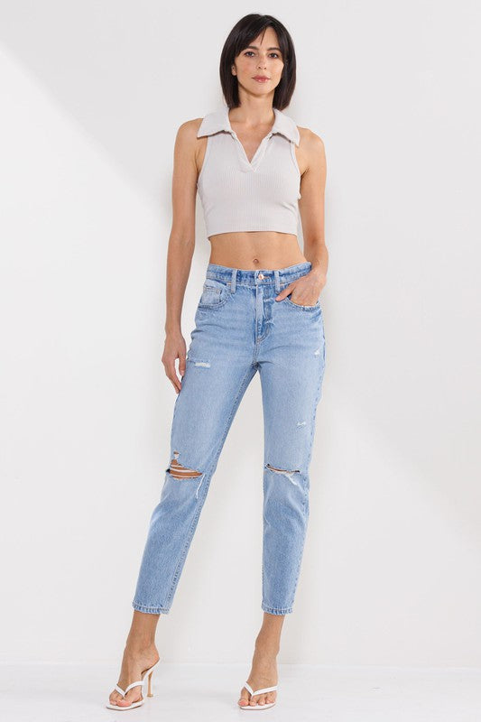 HIGH RISE 90'S SKINNY JEANS WITH KNEE DISTRESSING