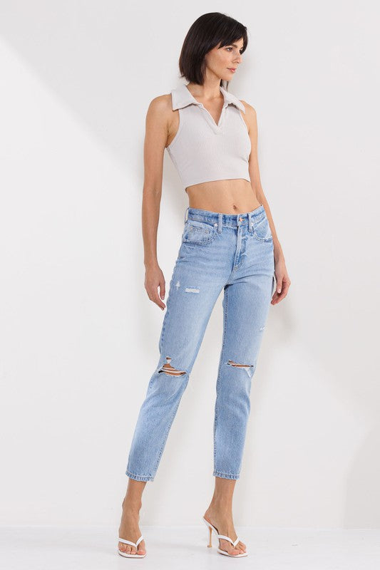 HIGH RISE 90'S SKINNY JEANS WITH KNEE DISTRESSING