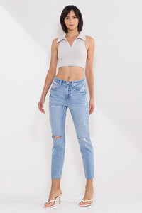 HIGH RISE 90'S SKINNY JEANS WITH KNEE DISTRESSING