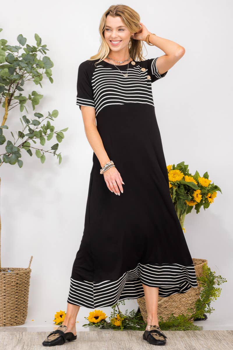 PLUS -MAXI DRESS WITH STRIPES AND POCKETS