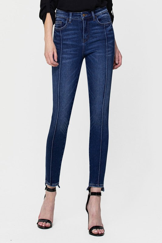 HIGH RISE ANKLE SKINNY W FRONT SEAM AND UNEVEN HEM