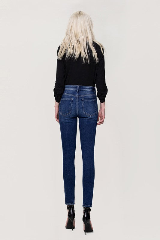 HIGH RISE ANKLE SKINNY W FRONT SEAM AND UNEVEN HEM